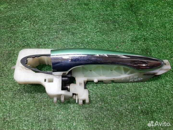 Ручка наружная двери передней правой KIA Sportage