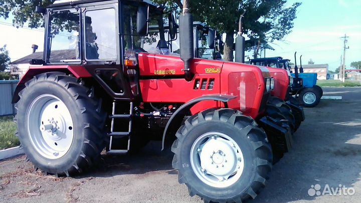 Трактор МТЗ (Беларус) 1221.2, 2023