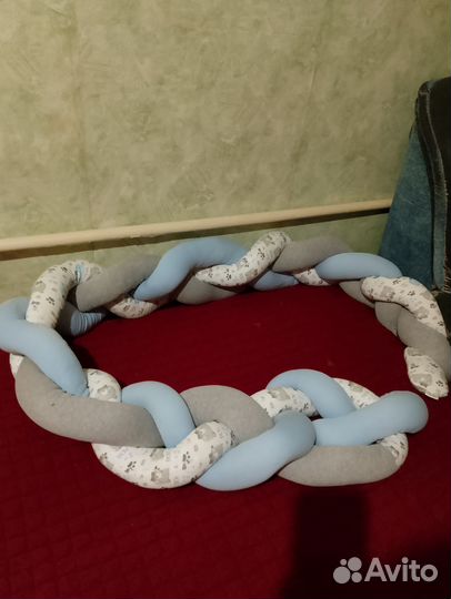 Коса в детскую кроватку