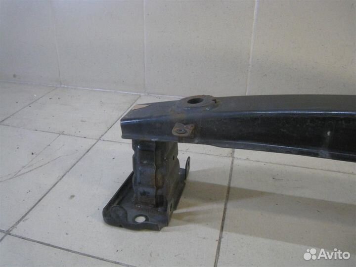 Усилитель бампера переднего Skoda Fabia 5J 2010