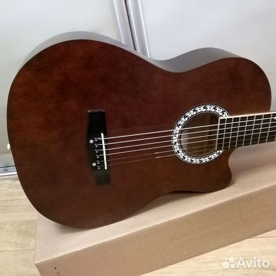 Гитара новая акустическая