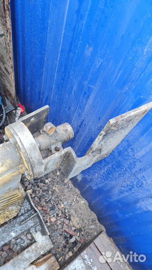 Стапель для ремонта моторов