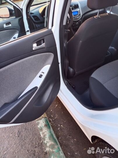 Hyundai Solaris 1.6 AT, 2013, 197 000 км