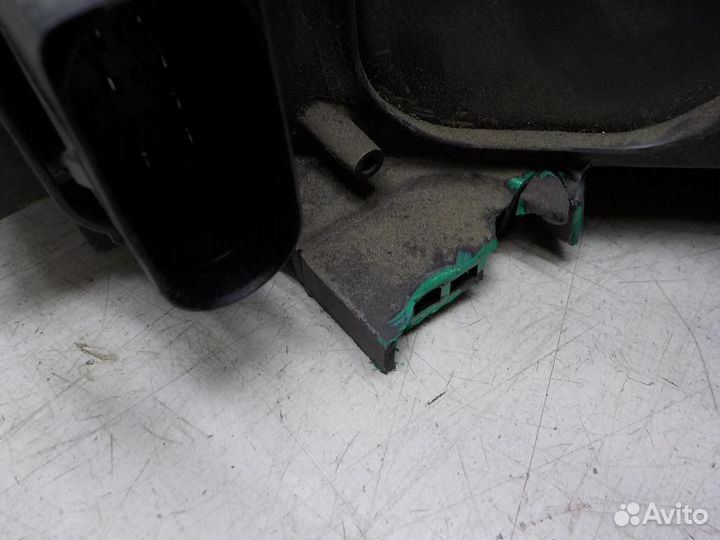 Фара правая Audi A1