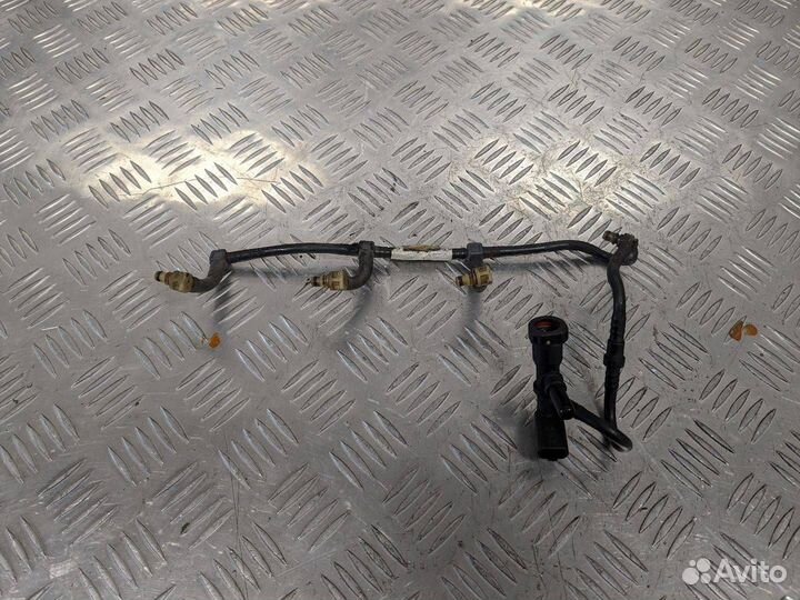 Трубка обратки форсунок Renault Megane 2