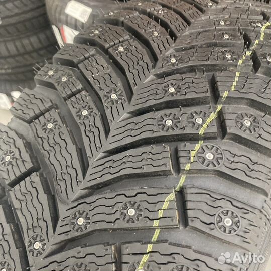 Michelin X-Ice North 4 SUV 225/65 R17 106T