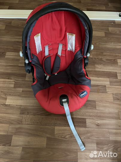 Автокресло chicco 0-12 мес