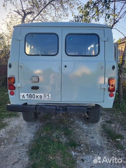 УАЗ 452 Буханка цельнометаллический, 1995