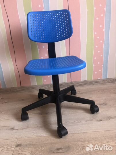 Детский стул IKEA