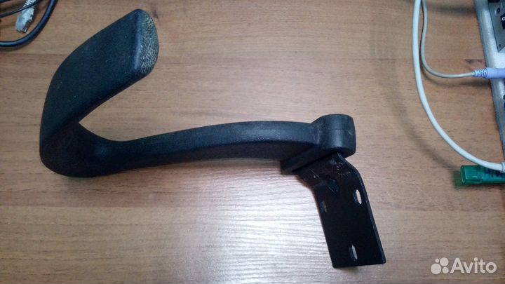 Подлокотник для компьютерного кресла левая