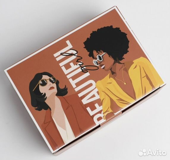 Декоративные коробки