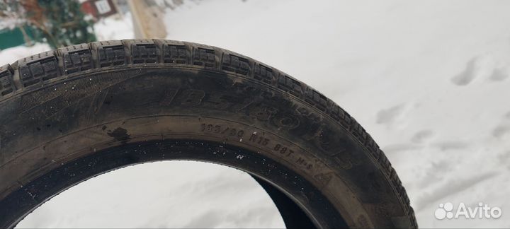 Pirelli Ice Zero FR 185/60 R15 88T