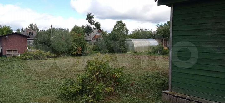 Дом 20 м² на участке 5 сот.