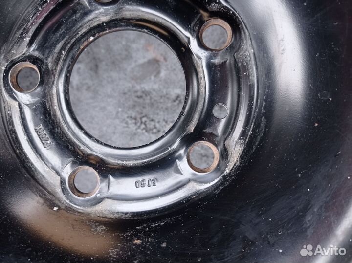 Запасное колесо на рено