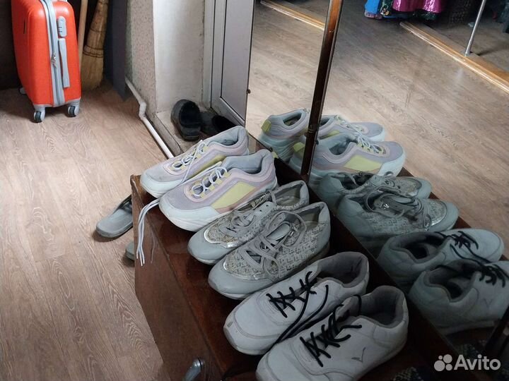 Одежда и обувь мужская, женская, детска