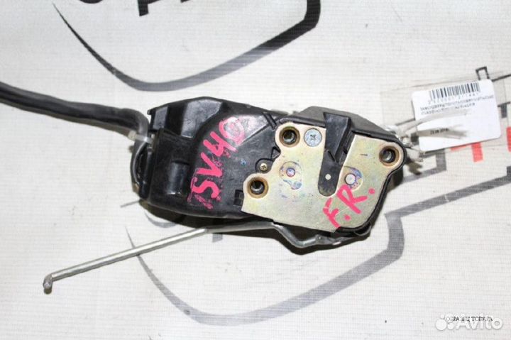 Замок двери toyota camry vista CV40 CV43 SV40 SV41 SV42 SV43 передний правый 6903032270