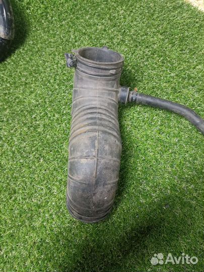 Патрубок воздушного фильтра hyundai solaris 1