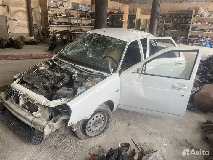 Авто разбор Лада Приора 2