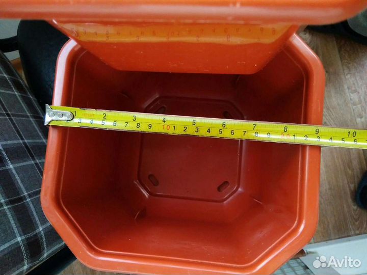 Кашпо среднее