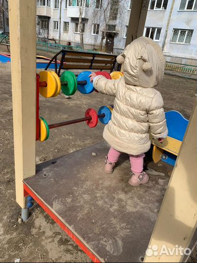 Продам детскую девочковую куртку весна/осень