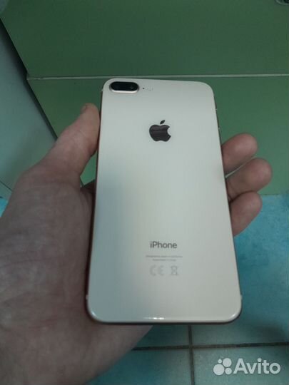 iPhone 8 Plus, 64 ГБ