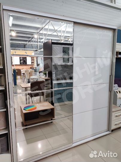 Шкаф-купе 200