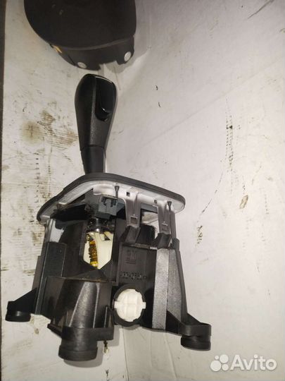 13122971de селектор Opel meriva А corsa