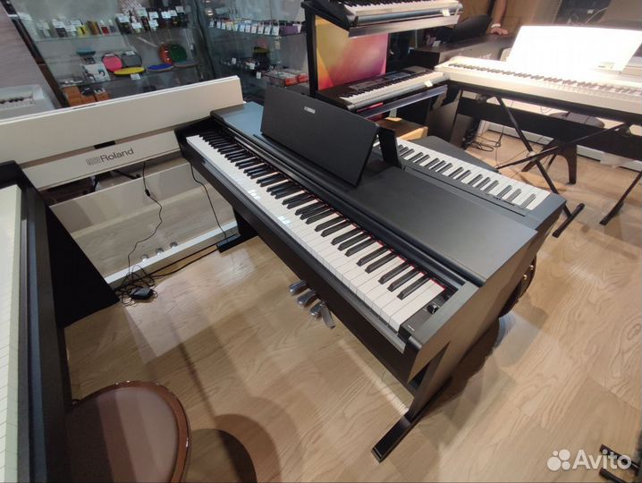 Цифровое пианино Yamaha YDP-105 (Новое)