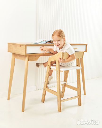 Детский растущий стул ортопедический. В стиле Икеа