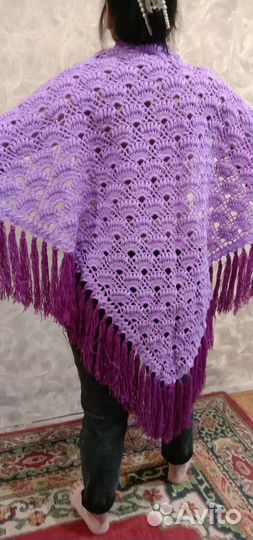 Шаль с бахромой