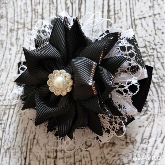 Комплект (галстук+бантики для волос)