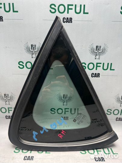 Форточка задняя правая Opel Astra J 2010