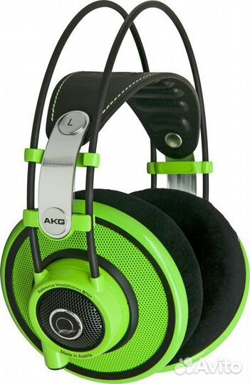 AKG K701