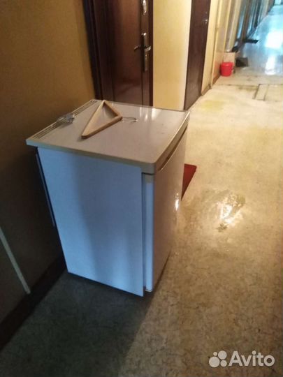 Холодильник бу маленький