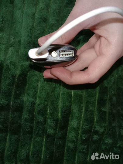 Внешняя аккумуляторная батарея