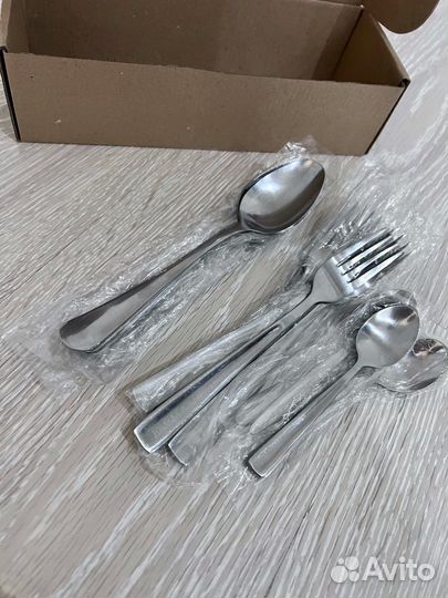 Набор столовых приборов