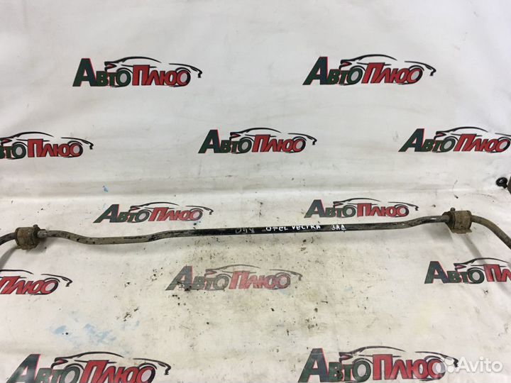Стабилизатор задний Opel Vectra