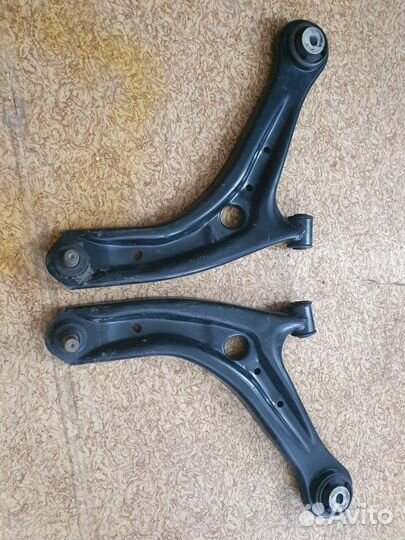 Рычаг Ford Fiesta 6