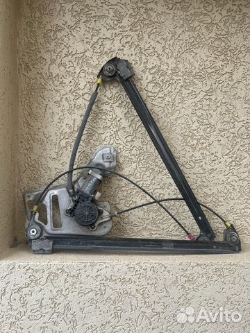 Стеклоподъемник передний леввй range rover L322