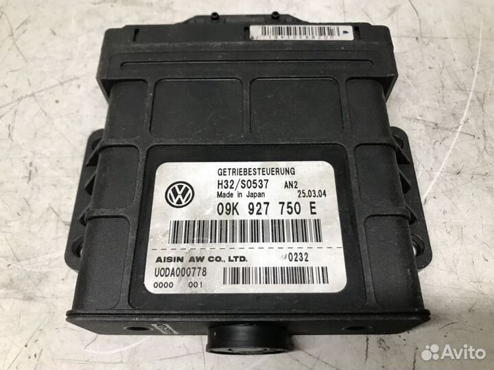 Блок управления АКПП VW Transporter T5 с 03-05 год