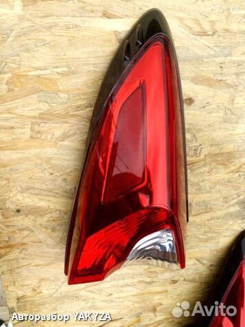 Фонарь задний левый в крыло Toyota C-HR