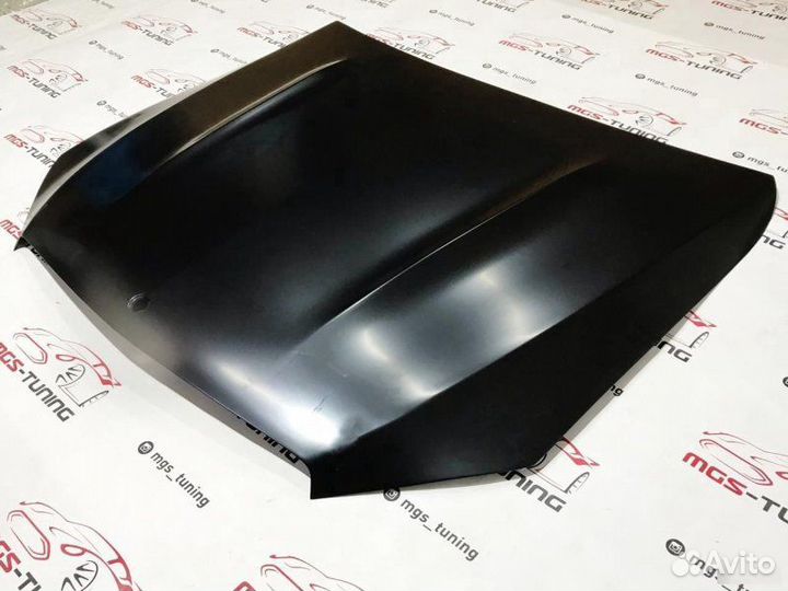 Капот в стиле C63 AMG на Mercedes C-Class W205