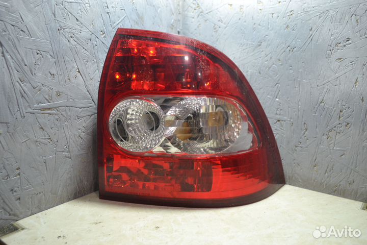 Фонарь задний правый LADA Priora