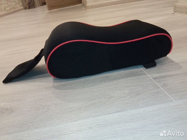 Накладка на подлокотник салона автомобиля