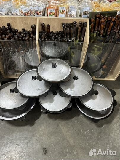 Чугунная казан