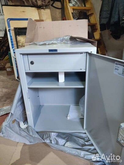 Сейф шкаф металлический бухгалтерский