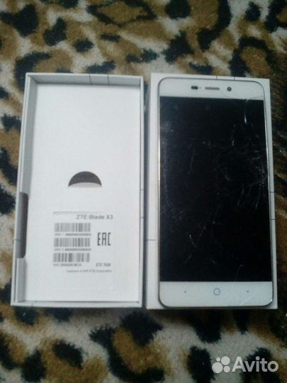 ZTE Blade X3, 8 ГБ