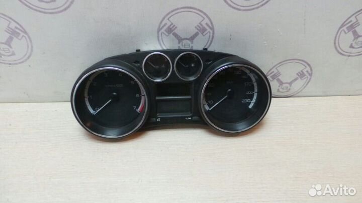 Панель щиток приборов Peugeot 308 T7 5FS 2010