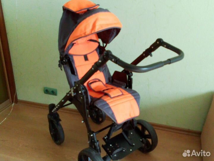Коляска инвалидная