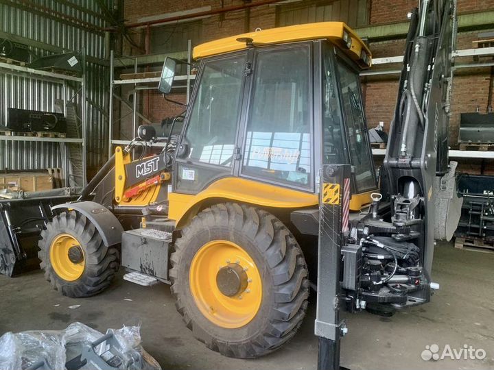Экскаватор-погрузчик MST M542, 2023